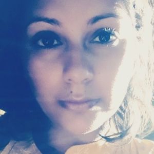 Meet your Posher, Sumona